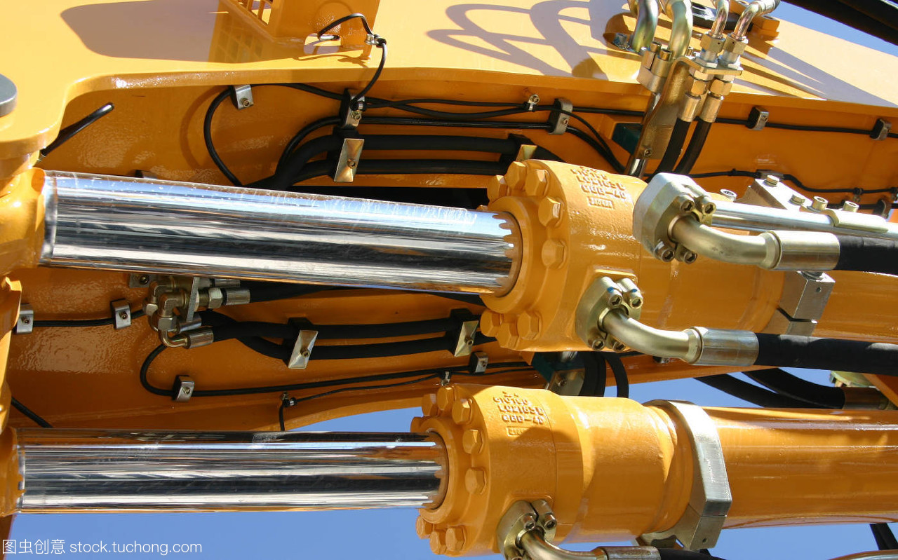 工程學(xué),engineering,引擎,engine,駕駛,drive,馬達(dá),Motor,水力學(xué),hydraulics,挖泥船,dredger,building machine,控制,control,mechanical engineering,hydraulic cylinder,piloting,黃色,yellow,圓筒,cylinder,Panther